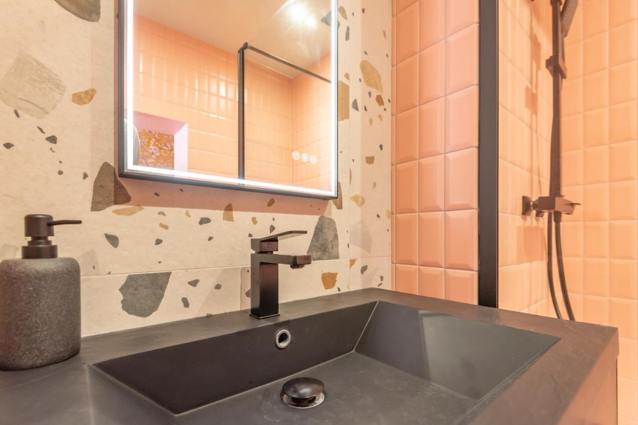 Le Vintage . Centre-Ville Macon . Atypique . Proche Gare . Wifi . Climatisation . Confortable . Exterior foto