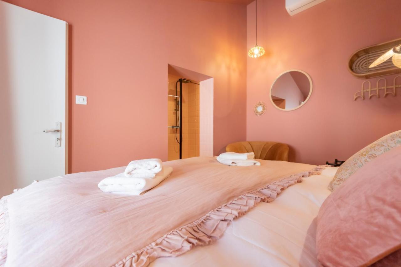 Le Vintage . Centre-Ville Macon . Atypique . Proche Gare . Wifi . Climatisation . Confortable . Exterior foto